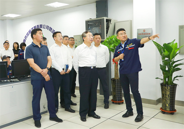 劉敬楨董事長調研集團駐遼子企業2.jpg
