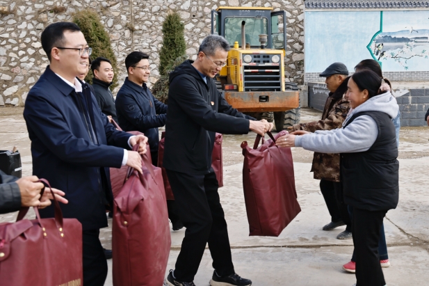 1761814610222002746.jpg 直溝村捐贈.jpg