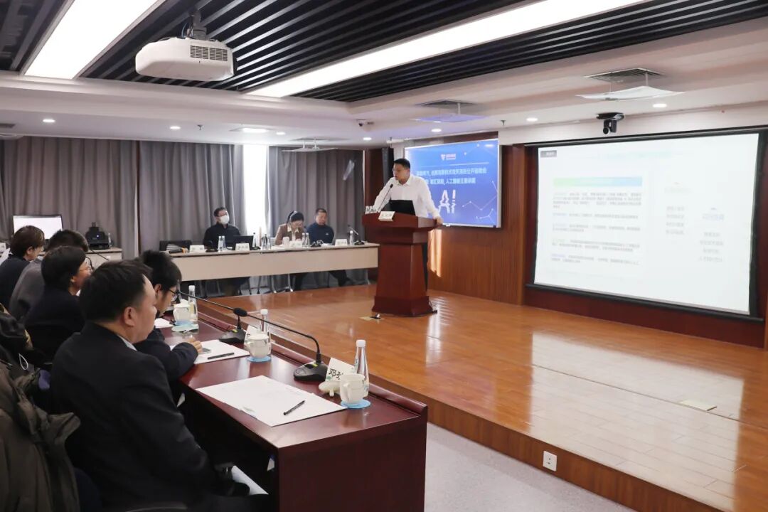 1764902881655028030.jpg 2.jpg